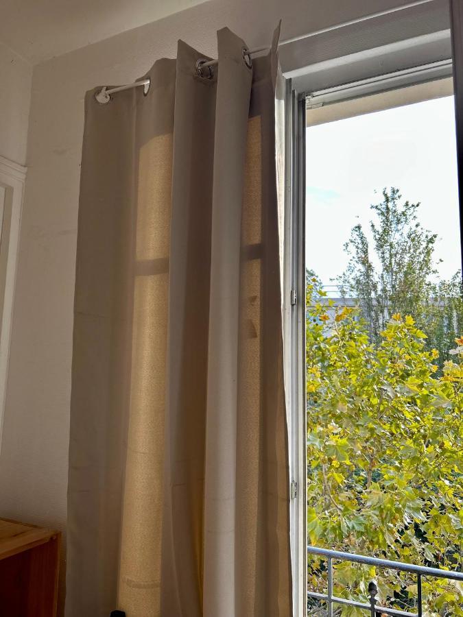 Room Private Next To Train B 100Meter, Easy Go To Centre Ville, Not Whole Appartement 卡尚 外观 照片